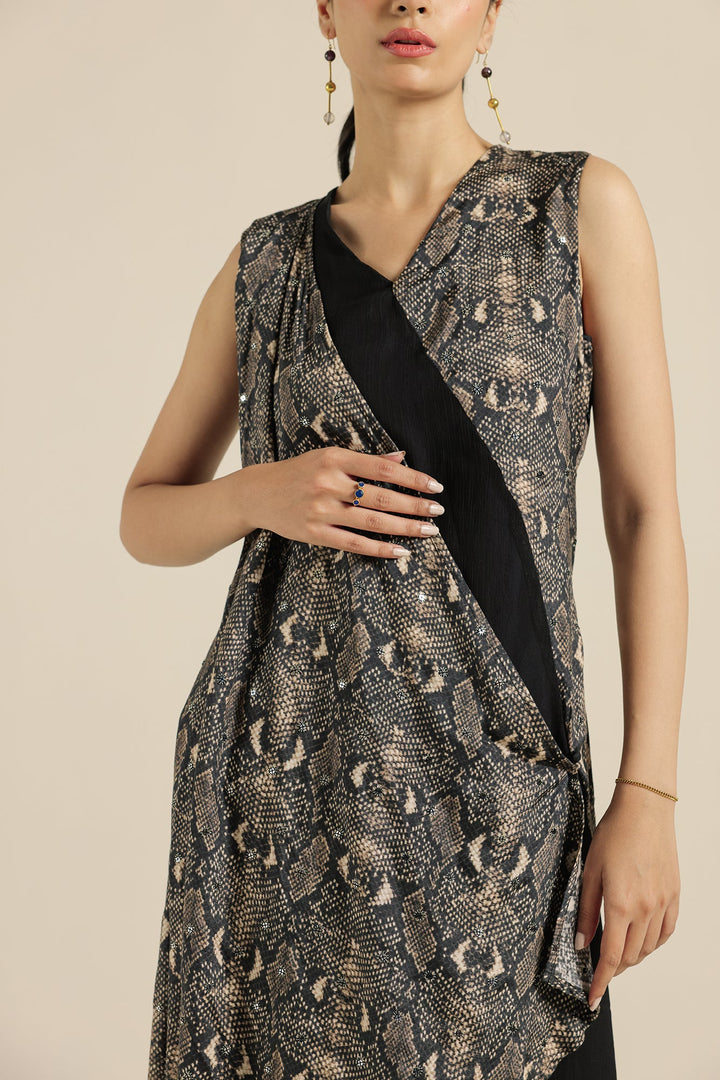 PRINTED DRESS (E0026/107/902)