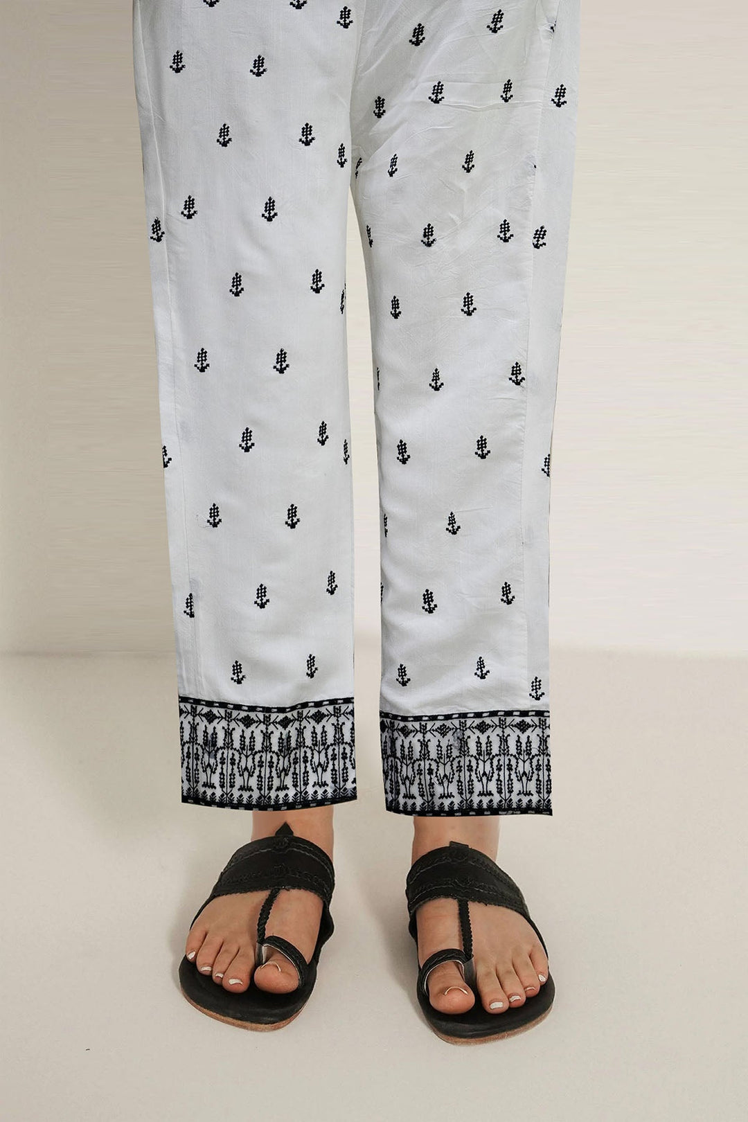 3154-SEASHELL EMBROIDERED SILK TROUSER STITCHED