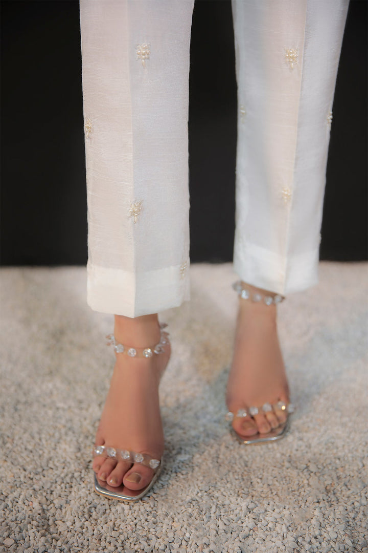 EMBELLISHED GRIP TROUSER 235