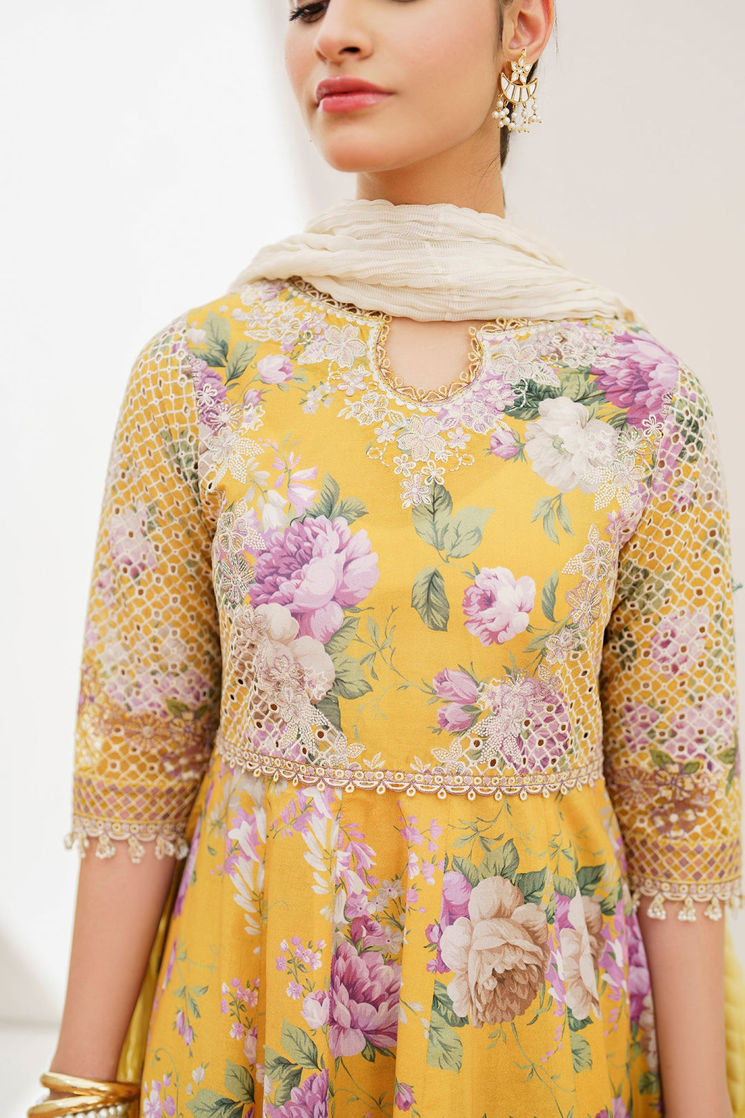 EMBROIDERED  LAWN PR-936