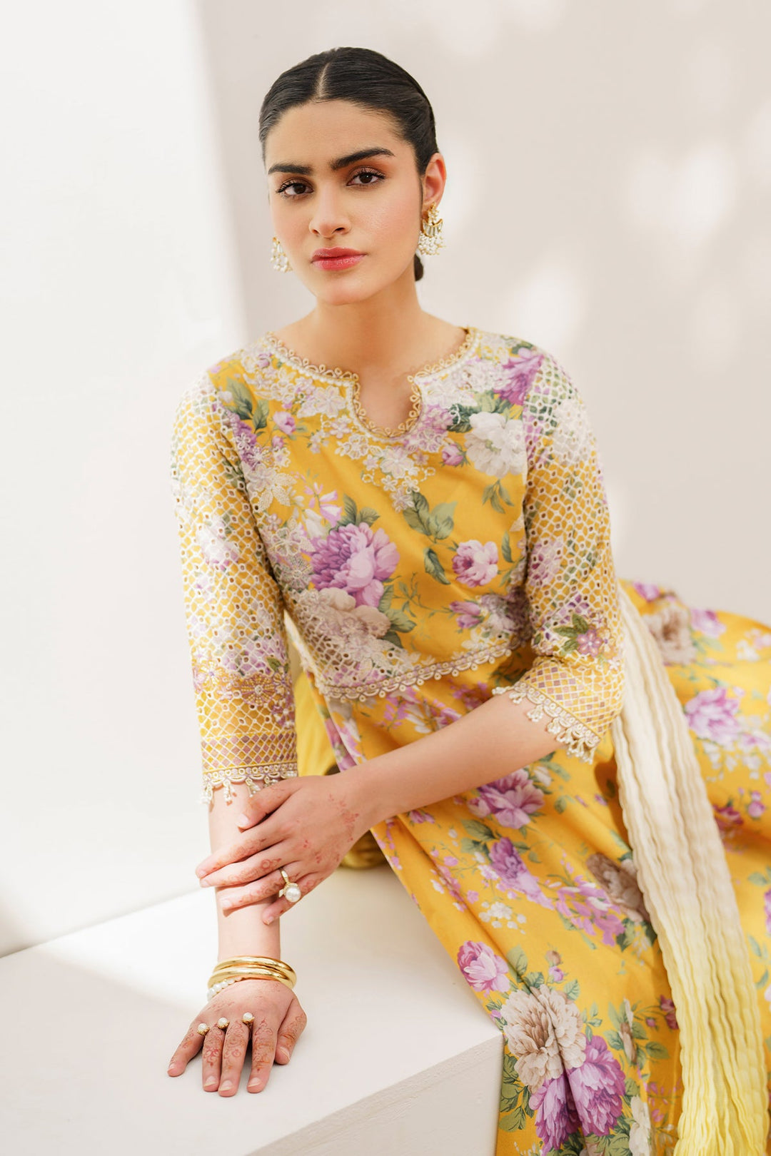 EMBROIDERED  LAWN PR-936