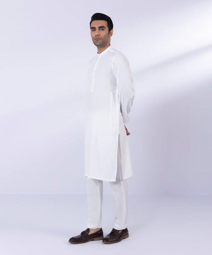 Embroidered Wash & Wear Kurta