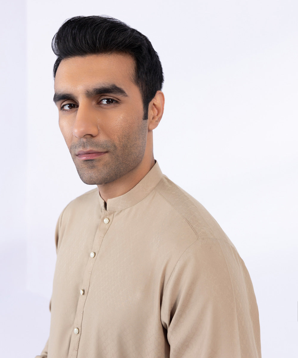 Textured Wash & Wear Kurta