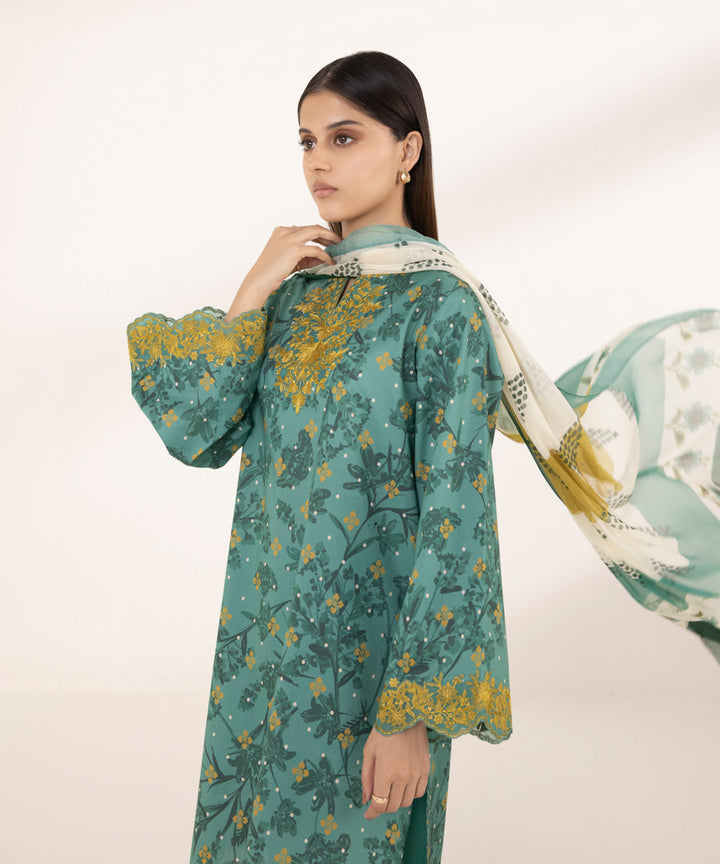 2 Piece - Embroidered Lawn Suit