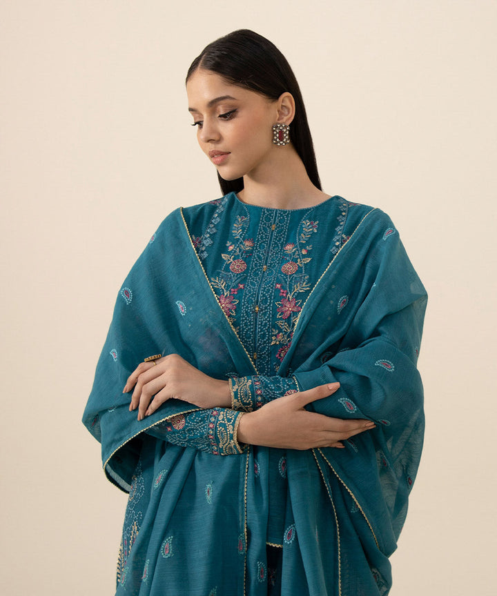 3 Piece - Embroidered Khaddi Net Suit