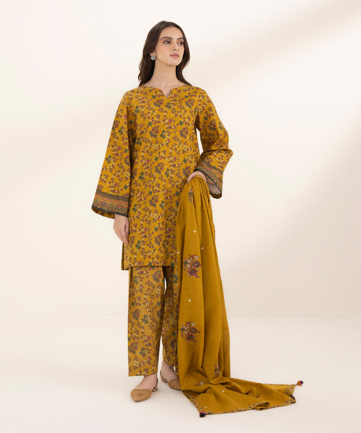 3 Piece - Embroidered Lawn Suit