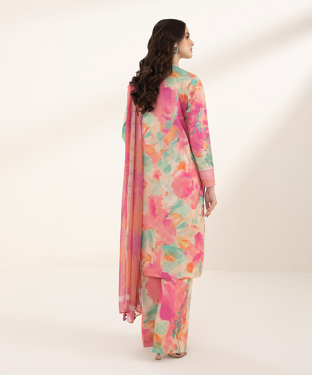 3 Piece - Embroidered Lawn Suit