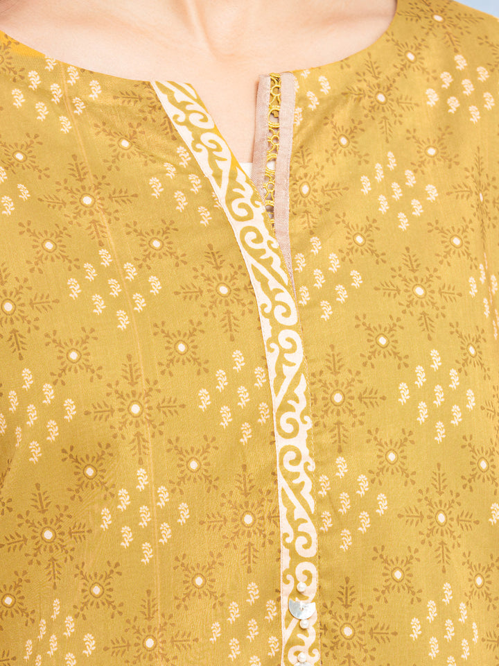 EWU24A1-28209-3P Unstitched Golden Printed Lawn 3 Piece