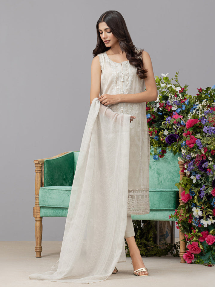 EWU22V1-26500 Unstitched Cream Embroidered Lawn 3 Piece