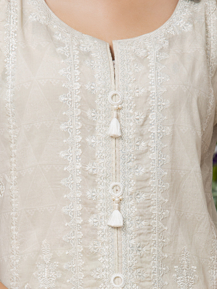 EWU22V1-26500 Unstitched Cream Embroidered Lawn 3 Piece