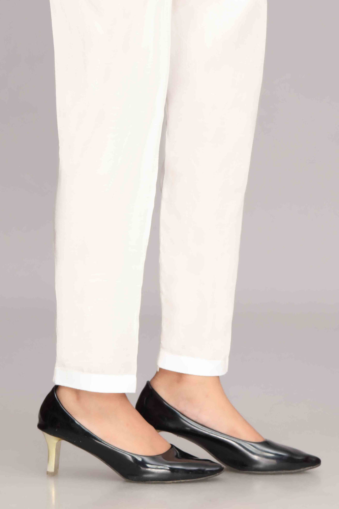 BASIC SKINY WHITE (AA4961)