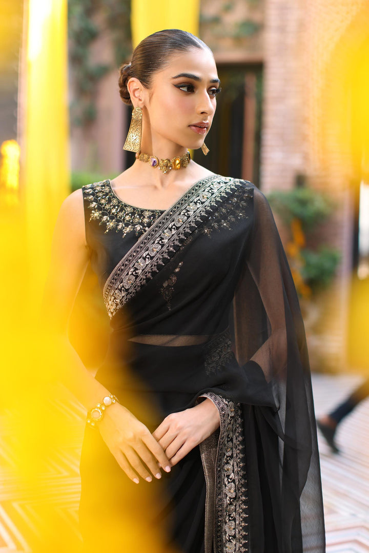 DUSTED BLACK SARI (AA5008)