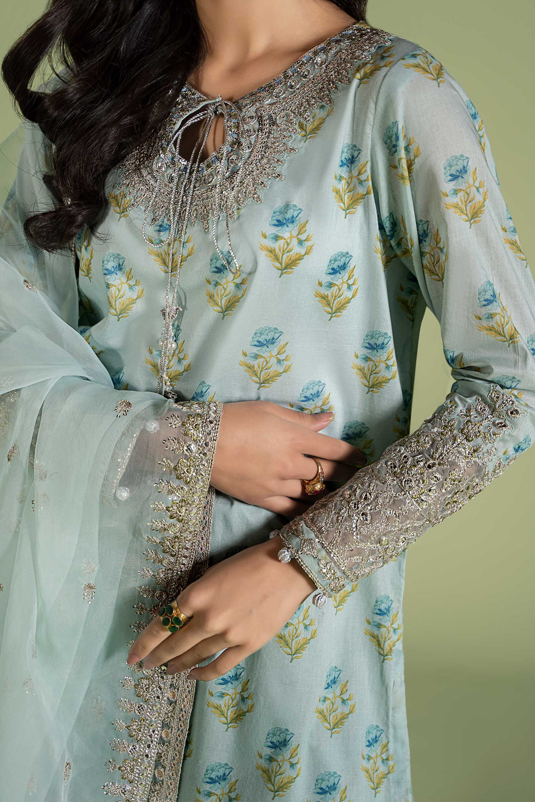 3 PIECE EMBROIDERED LAWN SUIT | DW-EF24-14