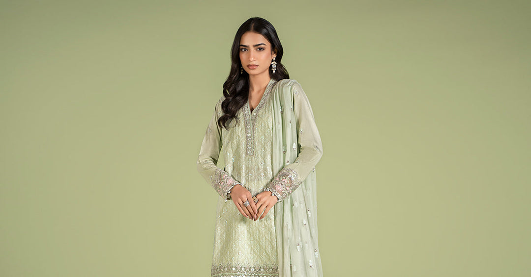 3 PIECE EMBROIDERED LAWN SUIT | DW-EF24-11