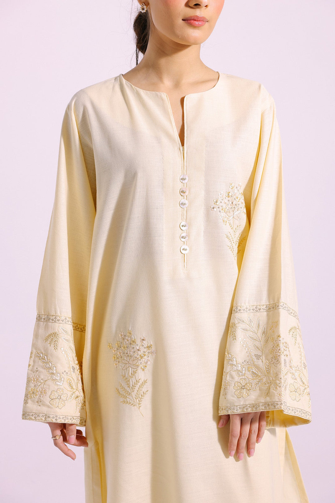 EMBROIDERED SHIRT (E4015/102/225)