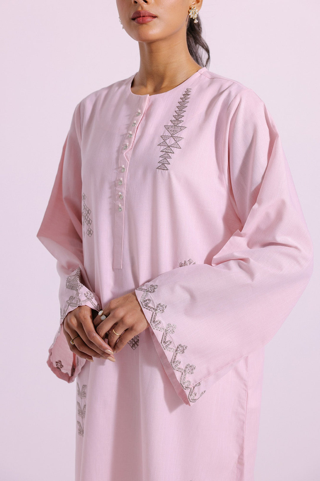 EMBROIDERED SHIRT (E4103/102/329)