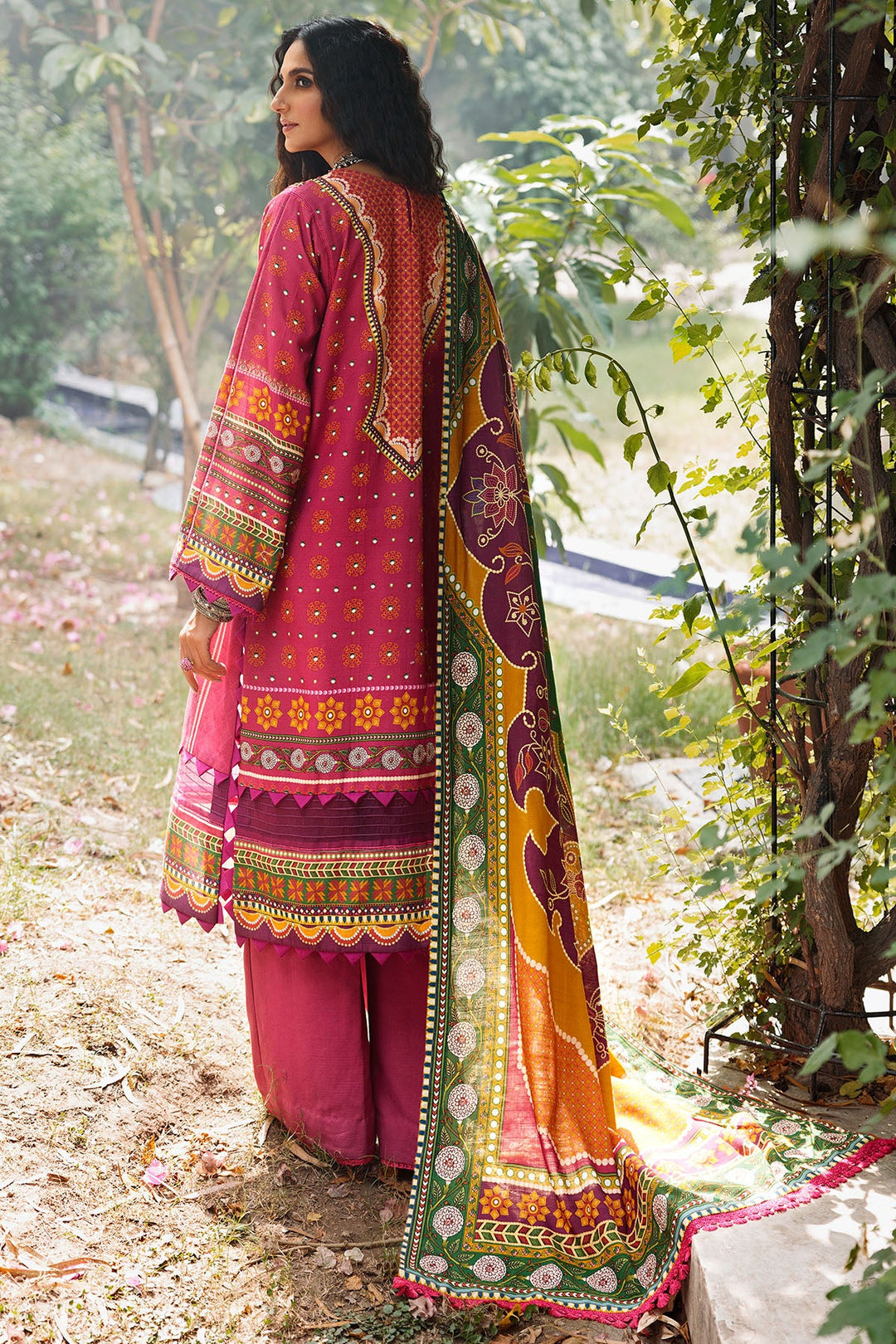 3661-BELAIR DIGITAL PRINTED KHADDAR STITCHED