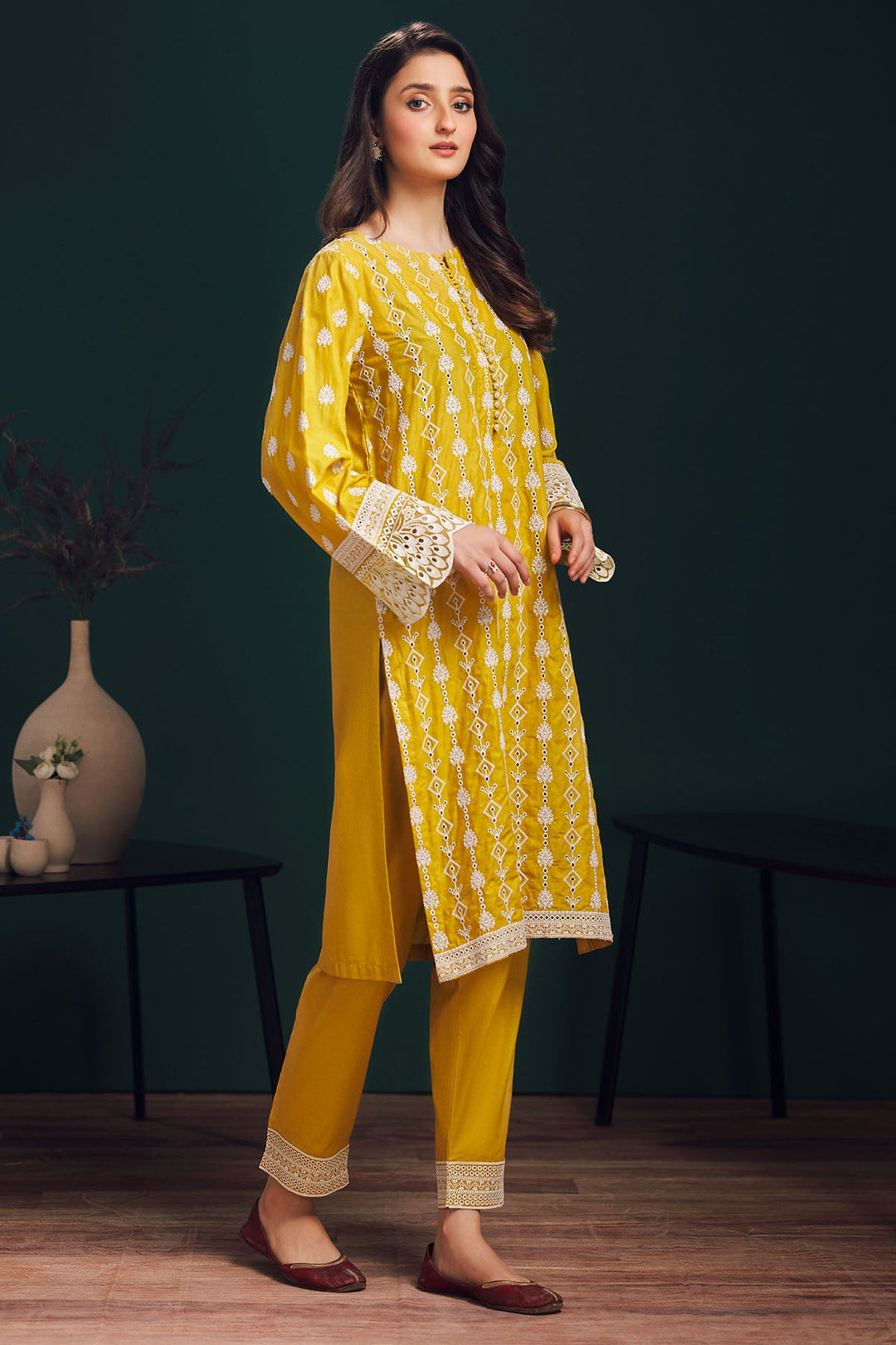 3997-RED SCHIFFLI EMBROIDERED LAWN STITCHED