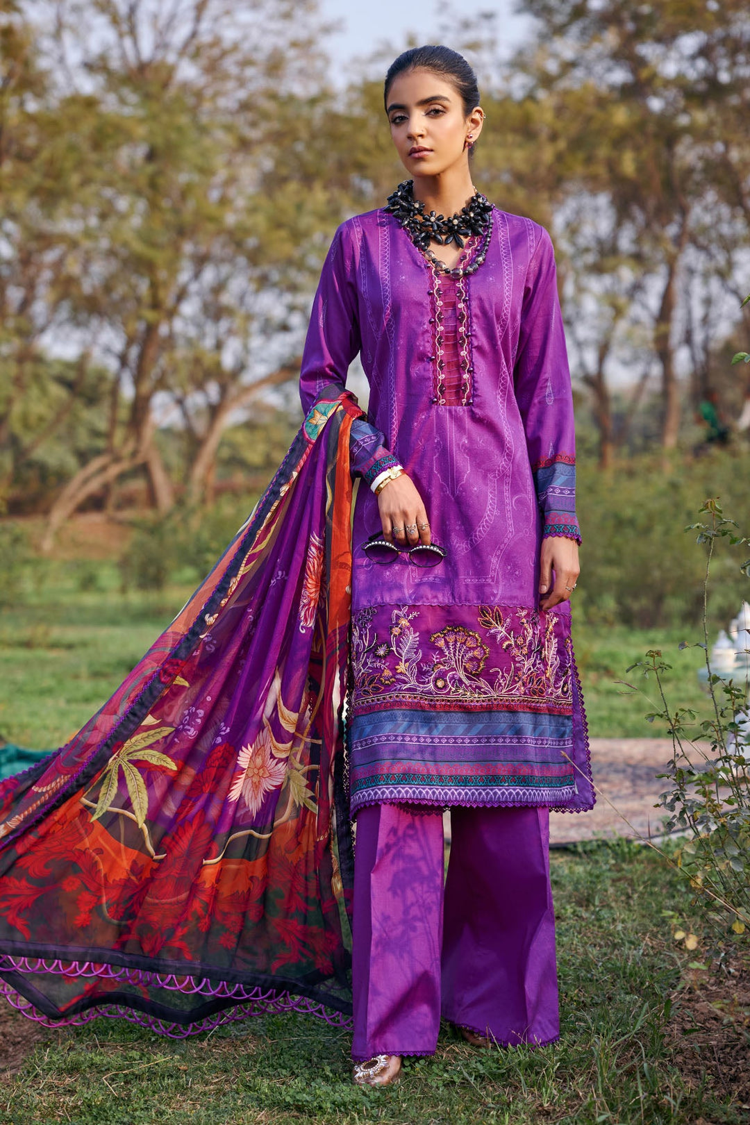 3547-ELIF DIGITAL PRINTED LAWN UNSTITCHED