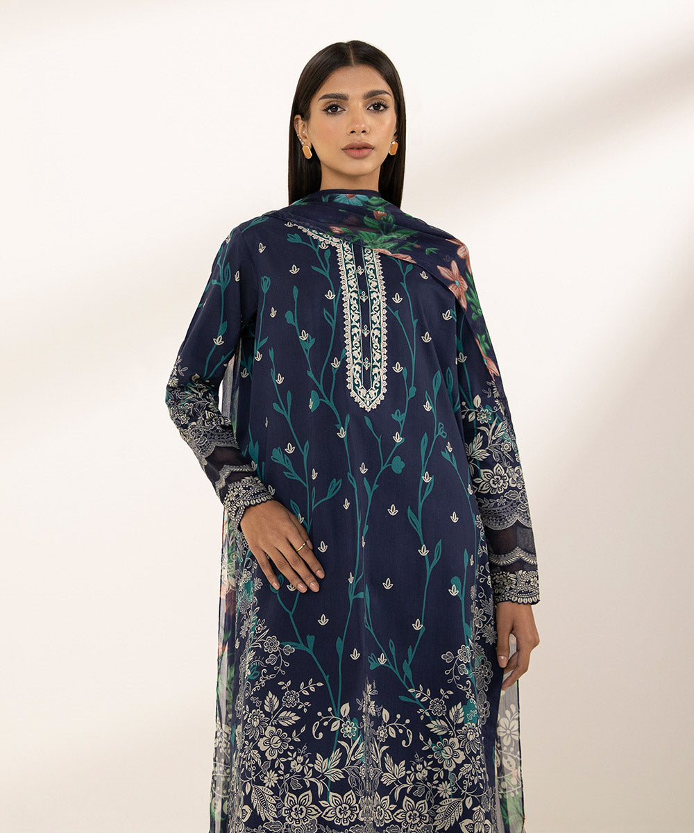 3 Piece - Embroidered Lawn Suit