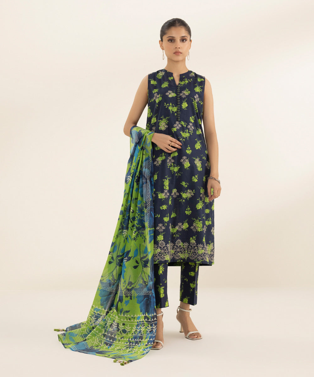 3 Piece - Embroidered Lawn Suit