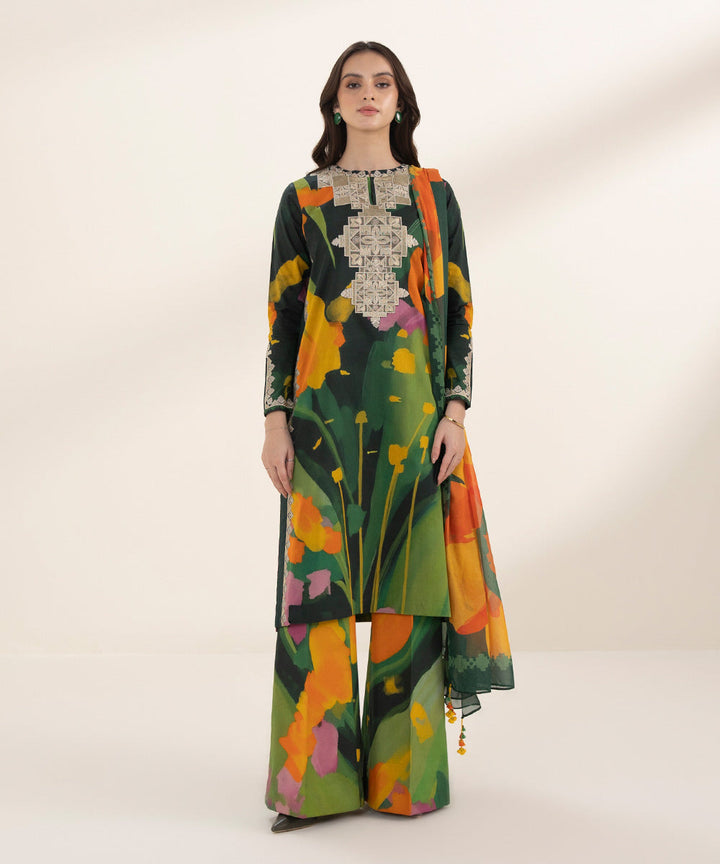 3 Piece - Embroidered Lawn Suit