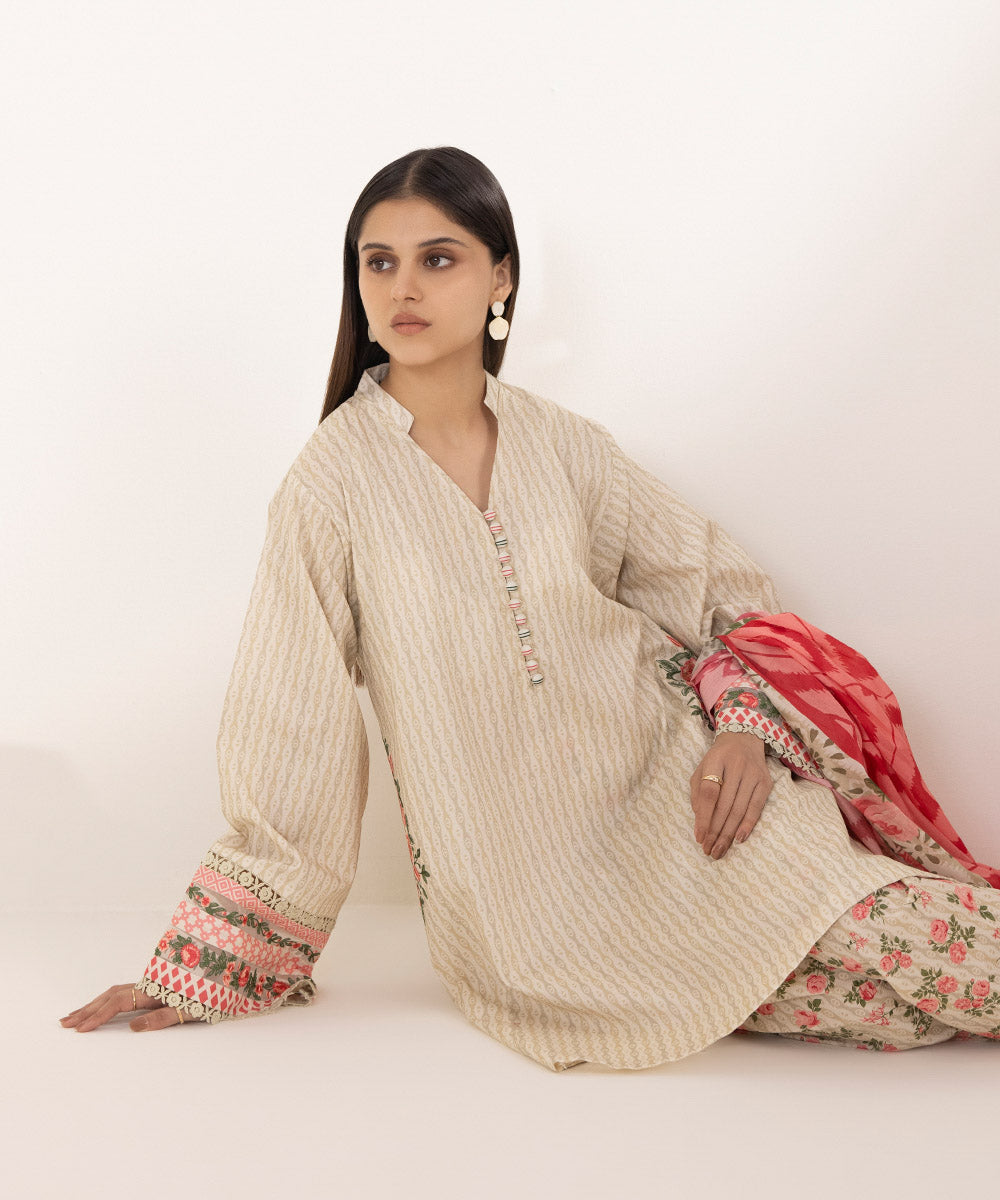 3 Piece - Embroidered Lawn Suit