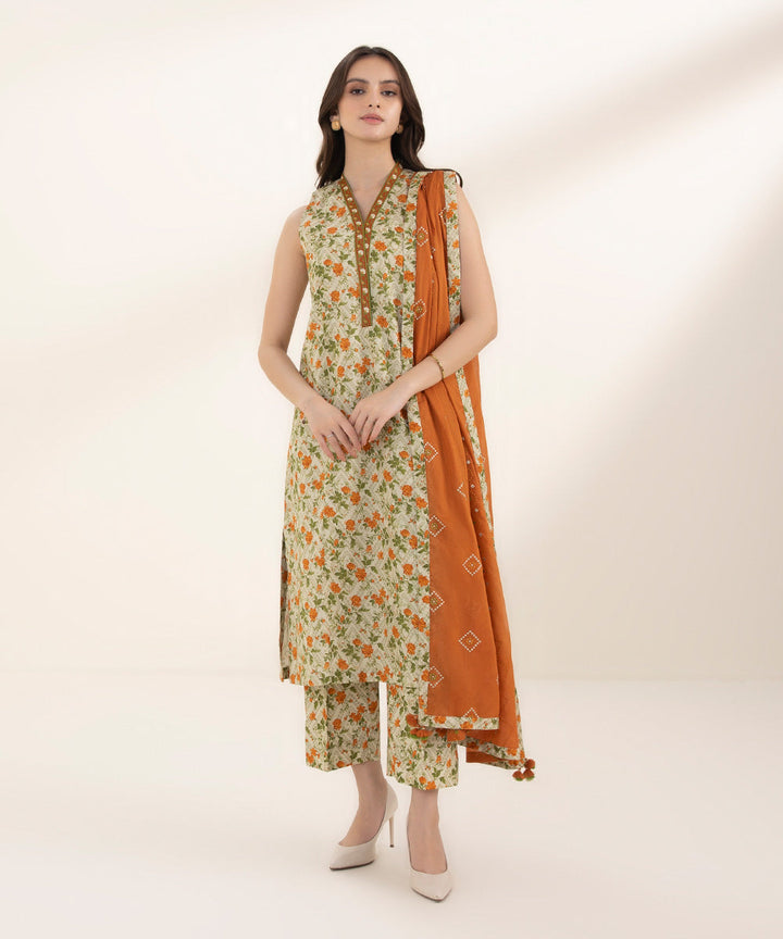 3 Piece - Embroidered Lawn Suit