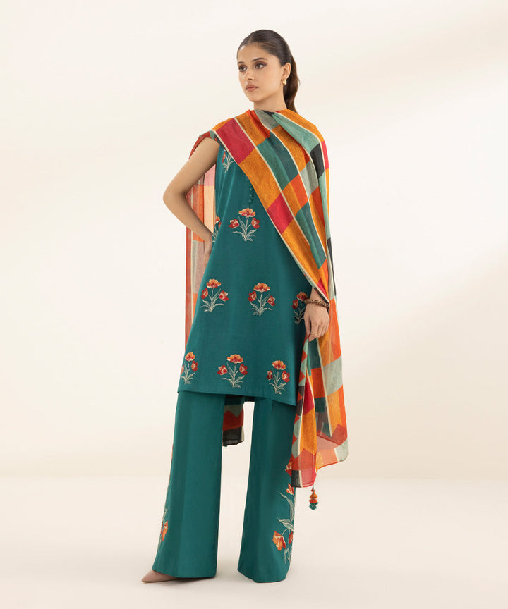 3 Piece - Embroidered Lawn Suit