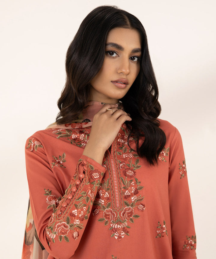 3 Piece - Embroidered Lawn Suit