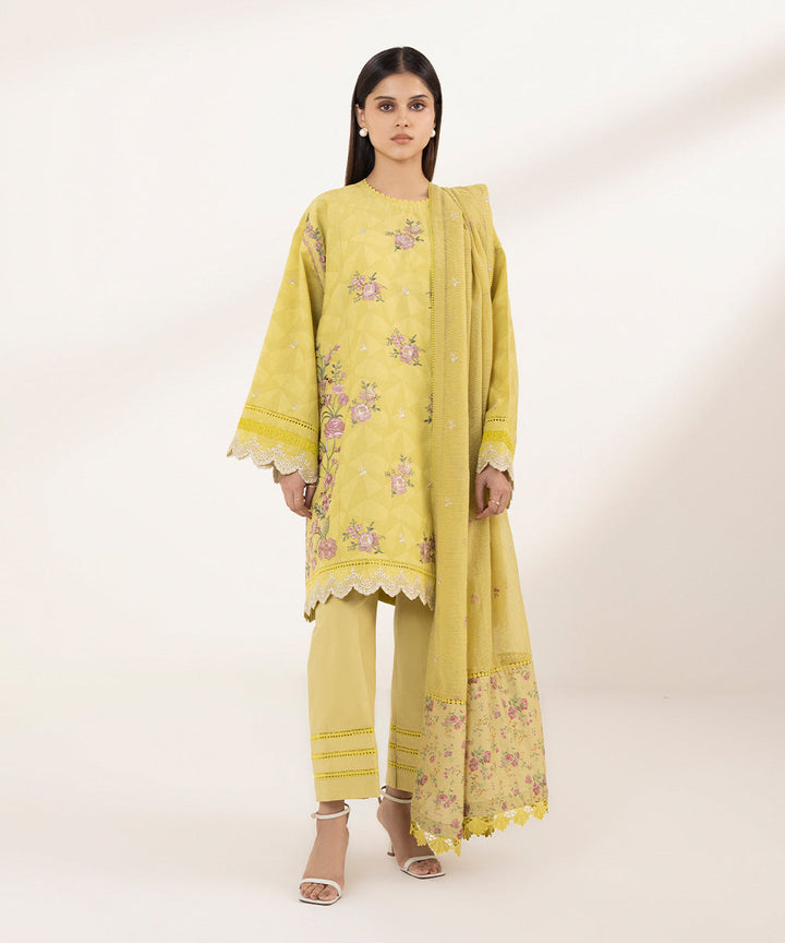 3 Piece - Embroidered Jacquard Suit