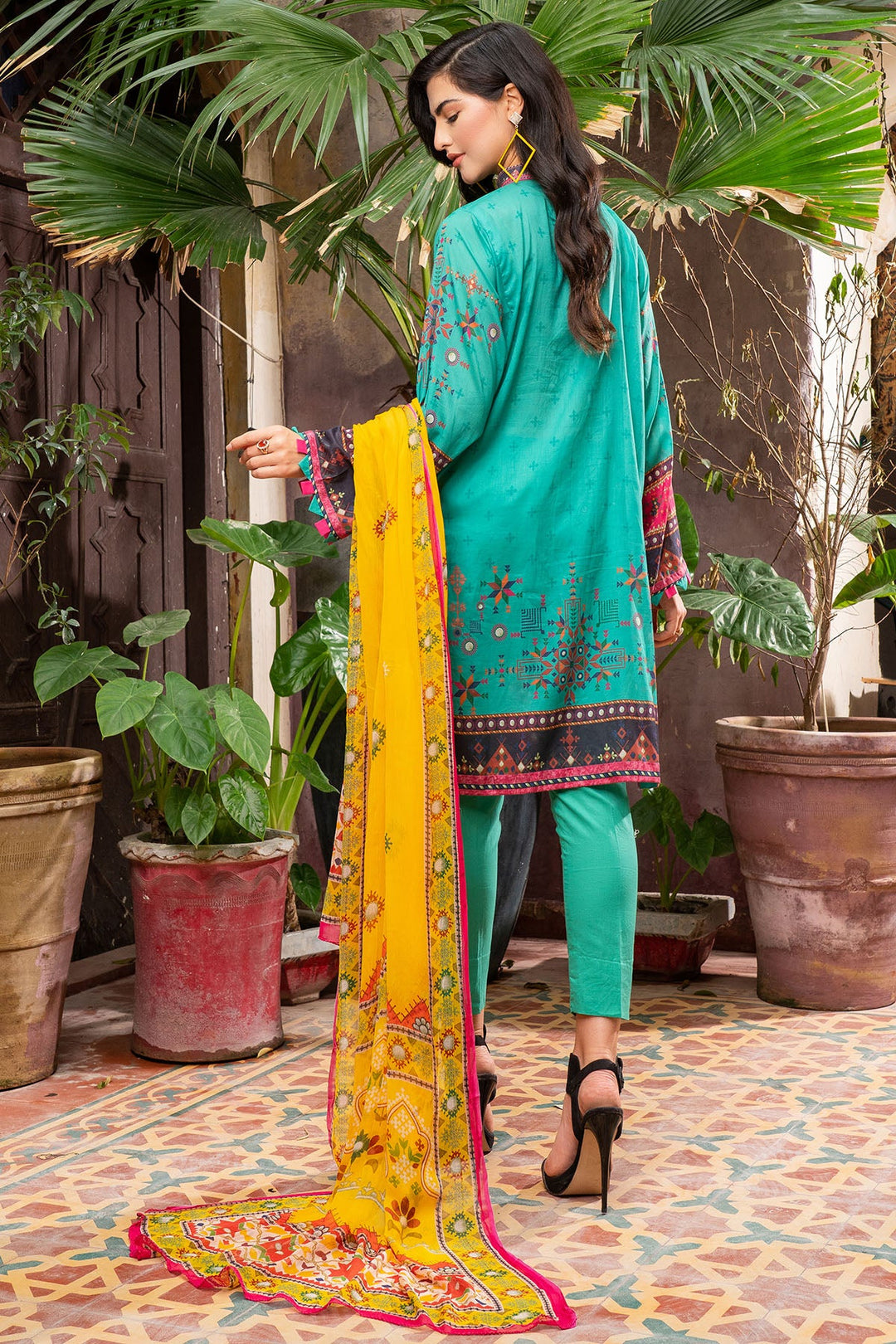 0207-PRINT-A DIGITAL PRINTED LAWN STITCHED